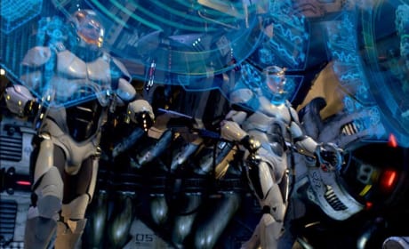 Pacific Rim Featurette: Enter the Cockpit