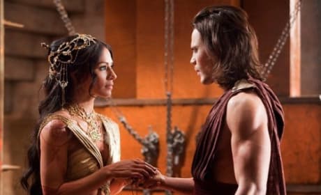 Lynn Collins and Taylor Kitsch in John Carter