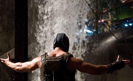 The Dark Knight Rises Stays #1 For Third Straight Weekend