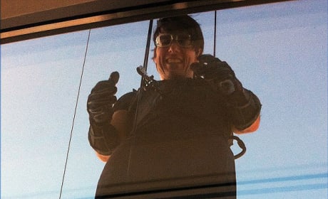 Tom Cruise Gets High for Mission Impossible Ghost Protocol