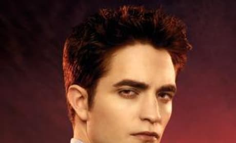 Robert Pattinson is Edward Cullen