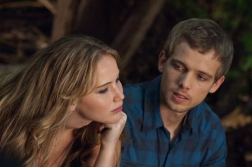 Jennifer Lawrence Max Thieriot House at the End of the Street Still
