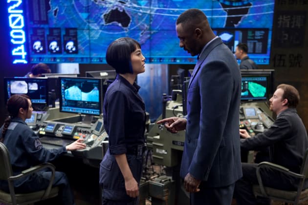 Rinko Kikuchi Idris Elba Pacific Rim