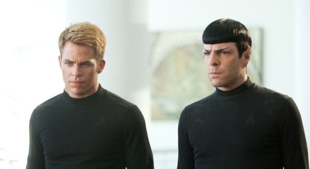 Chris Pine Zachary Quinto in Star Trek Into Darkness