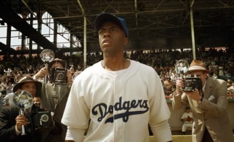 42 Review: Jackie Robinson Legend Lives On