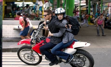 Rachel Weisz Jeremy Renner The Bourne Legacy