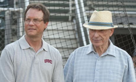 Million Dollar Arm Exclusive: Alan Arkin & Bill Paxton Talk Baseball & Friendship