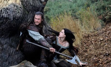 Chris Hemsworth and Kristen Stewart in Snow White and the Huntsman