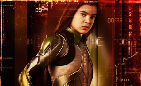 Ender's Game Character Poster: Hailee Steinfeld