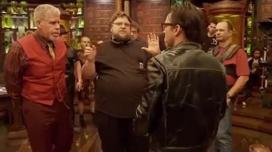 Guillermo del Toro Directs Pacific Rim