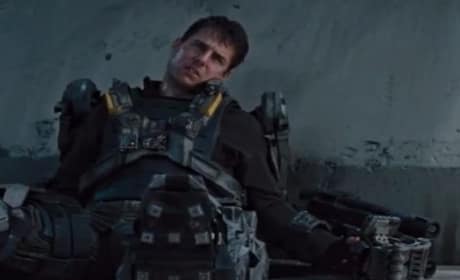 Edge of Tomorrow Featurette: Tom Cruise Learns to Fight