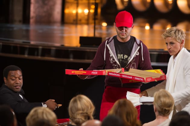 Ellen DeGeneres Oscars Pizza