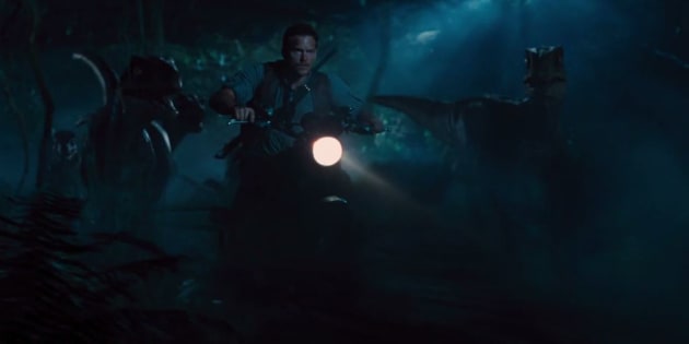 Chris Pratt Riding with Raptors