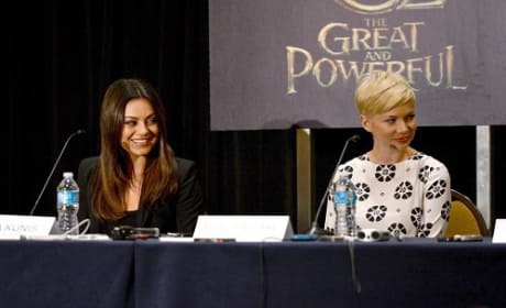 Mila Kunis and Michelle Williams Photo