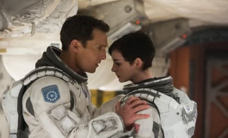 Anne Hathaway Matthew McConaughey Interstellar