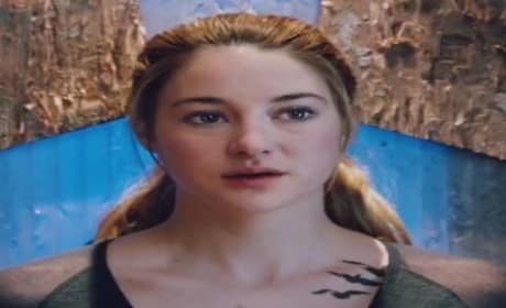 Divergent Trailer: Divergents Threaten the System