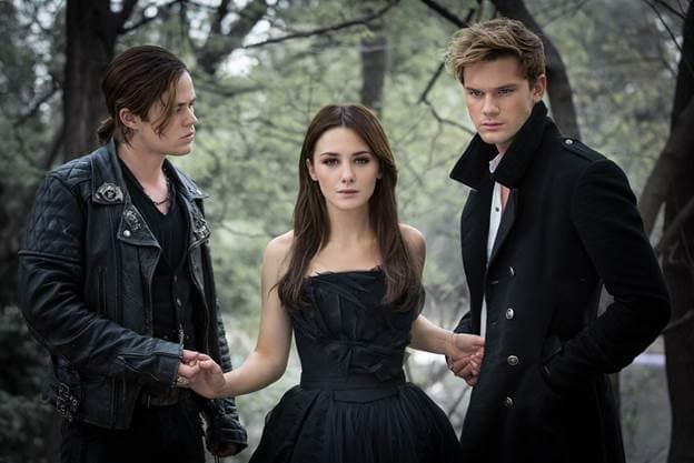 Fallen Addison Timlin Jeremy Irivine Harrison Gilbertson