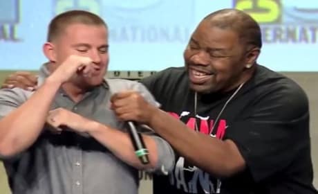 Channing Tatum & Biz Markie Do Just a Friend at Comic-Con: Watch Now!