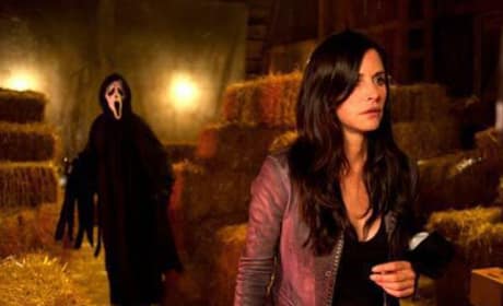 First Official Ghostface Photo!