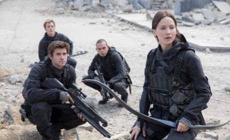 The Hunger Games: Mockingjay Part 2 Comic Con Teaser