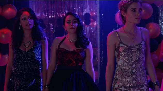 The Duff Bianca A. Santos Mae Whitman Skyler Samuels