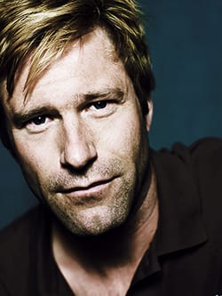 Aaron Eckhart Picture