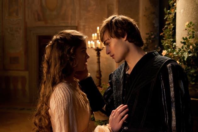 Romeo and Juliet Hailee Steinfeld Douglas Booth