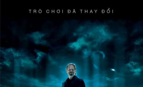 Jeff Bridges Featured on New International Tron Legacy Poster!