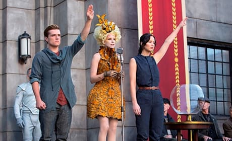 The Hunger Games: Catching Fire Photos, Comic-Con Panel Confirmed