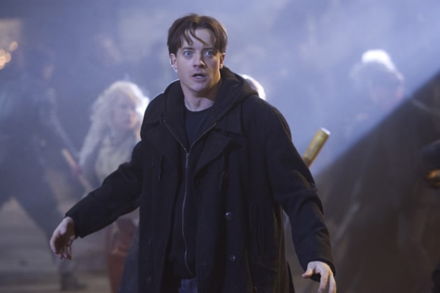 Brendan Fraser as Mo Folchart