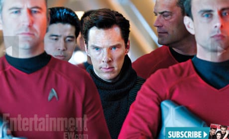 Benedict Cumberbatch Star Trek Into Darkness Still