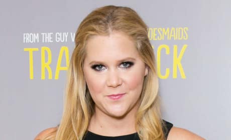 Amy Schumer and Jennifer Lawrence Co-Writing a Screenplay, Playing Sisters!