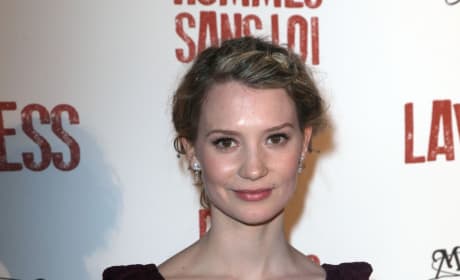 Mia Wasikowska Will Not Play Johanna Mason in Catching Fire