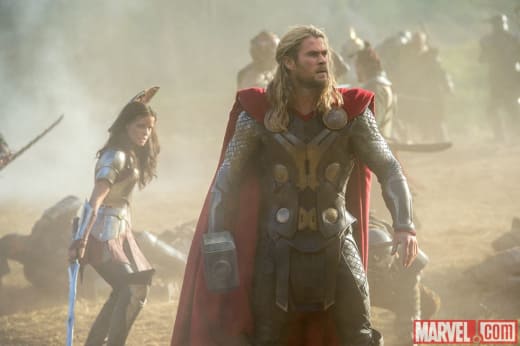 Chris Hemsworth Thor: The Dark World