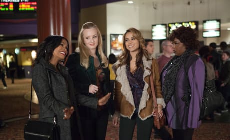 The Single Moms Club Exclusive: Amy Smart "Not Scared to Make a Fool of Myself"