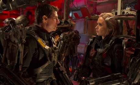 Edge of Tomorrow Emily Blunt Tom Cruise