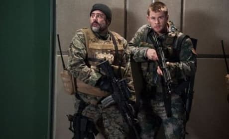 Jeffrey Dean Morgan Chris Hemsworth Red Dawn