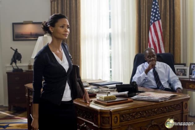 Thandie Newton as Laura Wilson