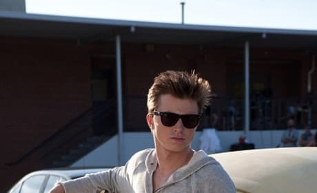Footloose Movie Review: Everybody Get Loose, It's Awesome!